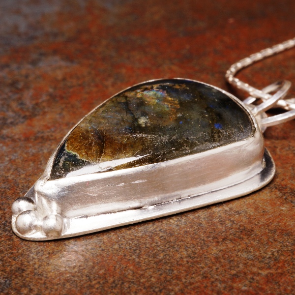 Handmade sterling silver bezel set healing crystal Labradorite pendant