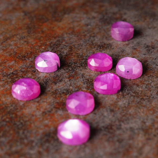 Facetted Star Sapphire cabochons