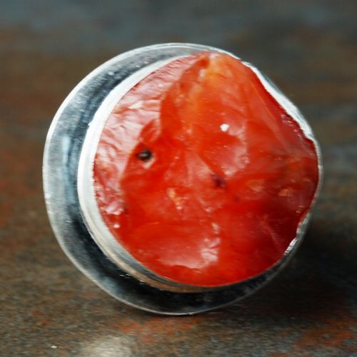 Handcrafted sterling silver round Carnelian Druzy bezel set stamped hexagonal ring 01